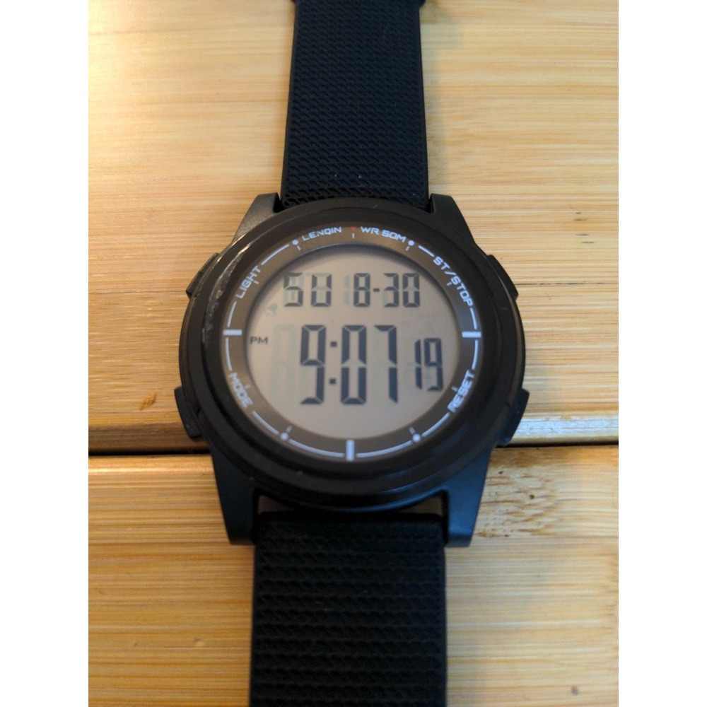 LN LENQIN Minimalist Military Sports Waterproof Digital Wrist Watch